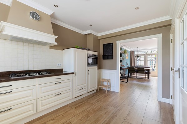 Medium property photo - Jan Lelimanhof 4, 1067 LE Amsterdam